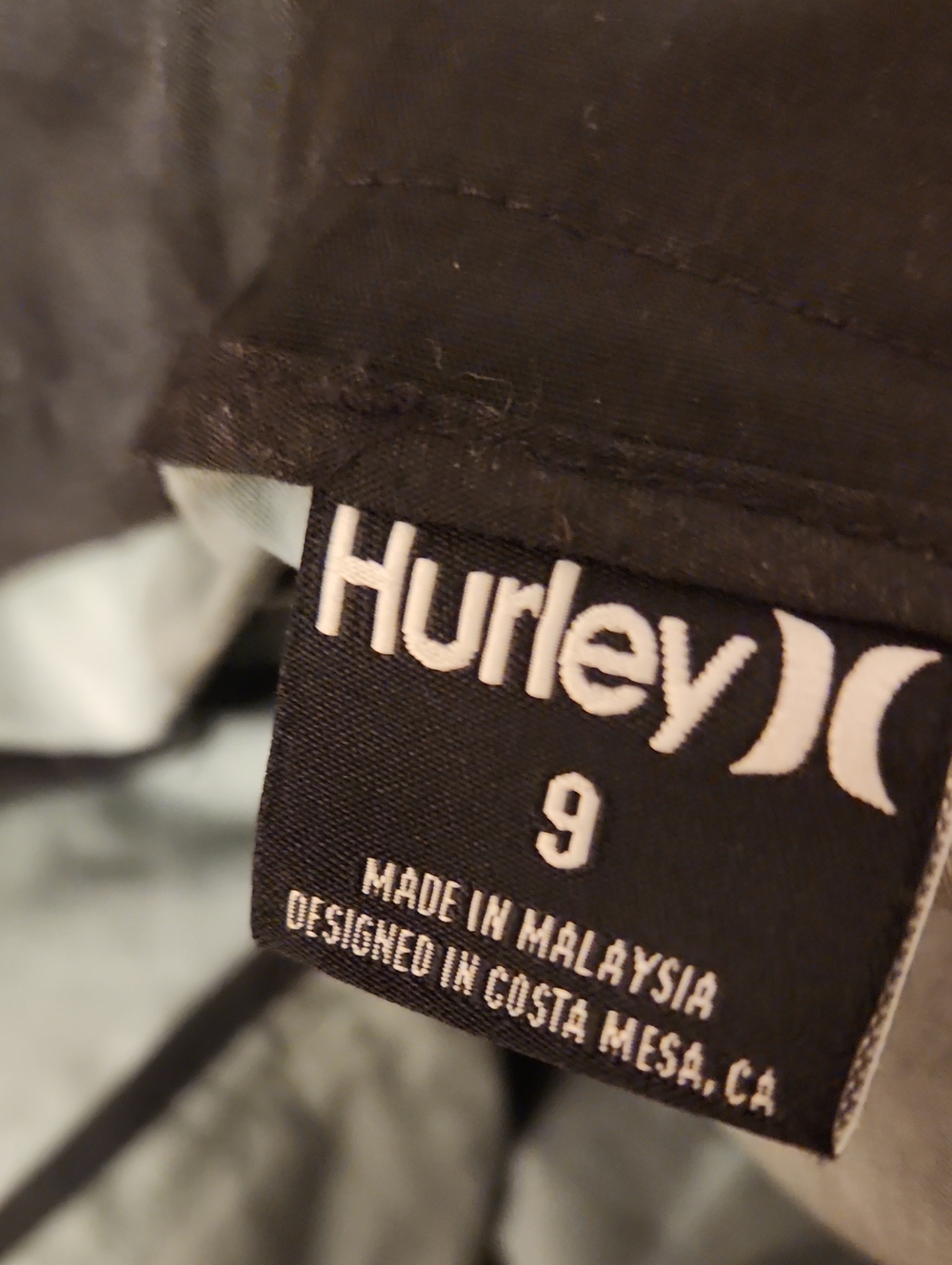 Hurley Shorts Green Womens (Juniors) Size 9 Skate Surf Street - Picture 3 of 10
